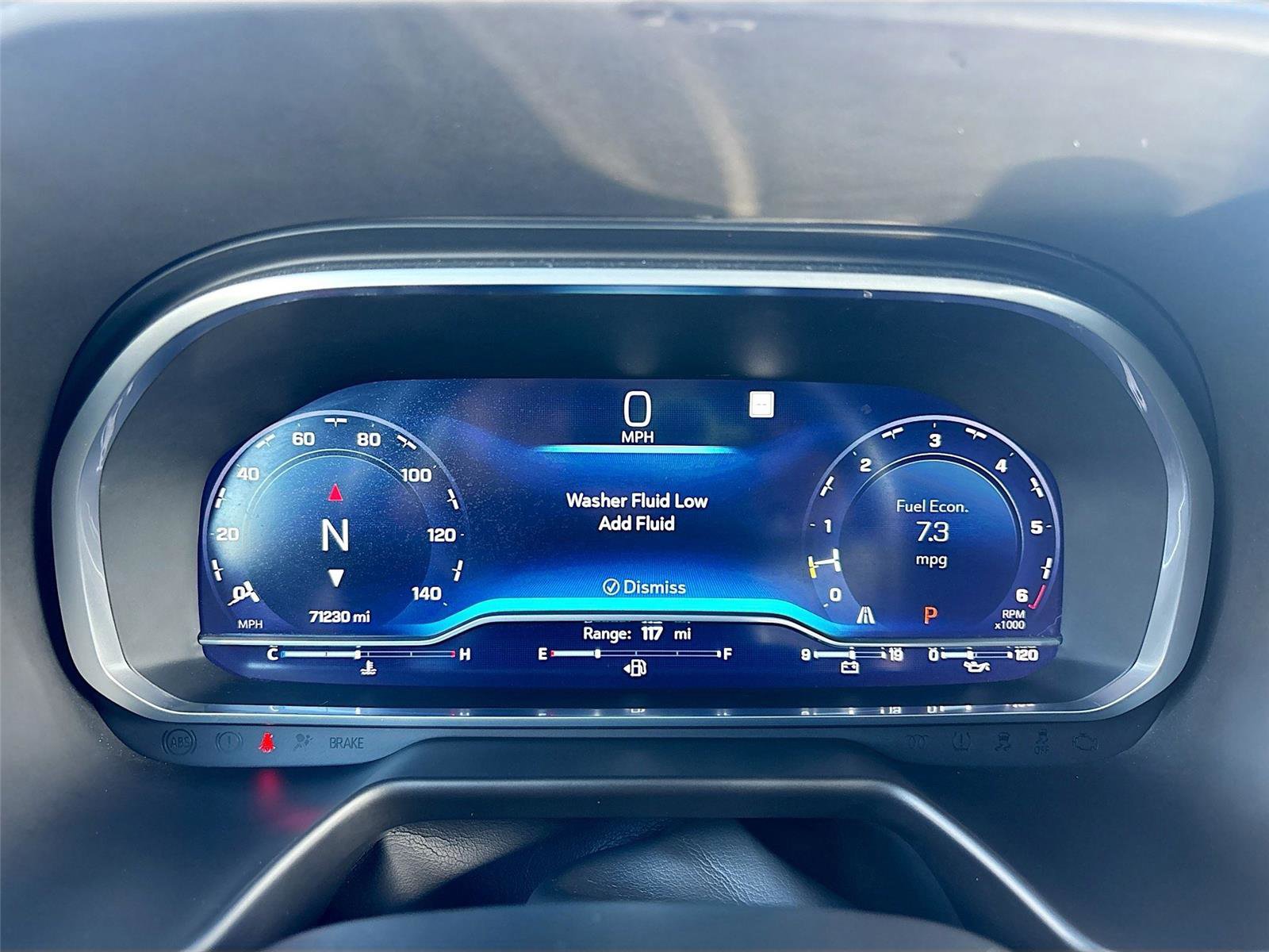 Used 2023 Chevrolet Suburban Premier image 14