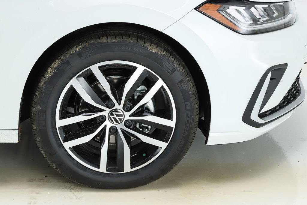 New 2026 Volkswagen Jetta SE image 14