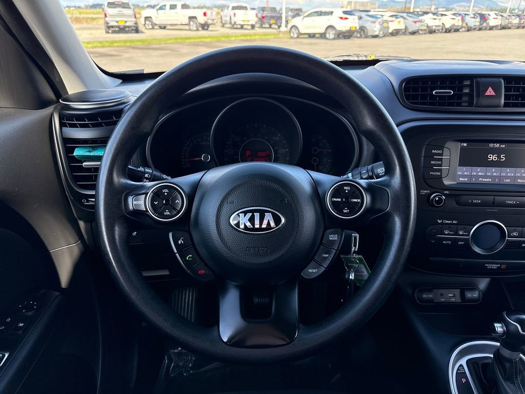 Used 2017 Kia Soul + image 22