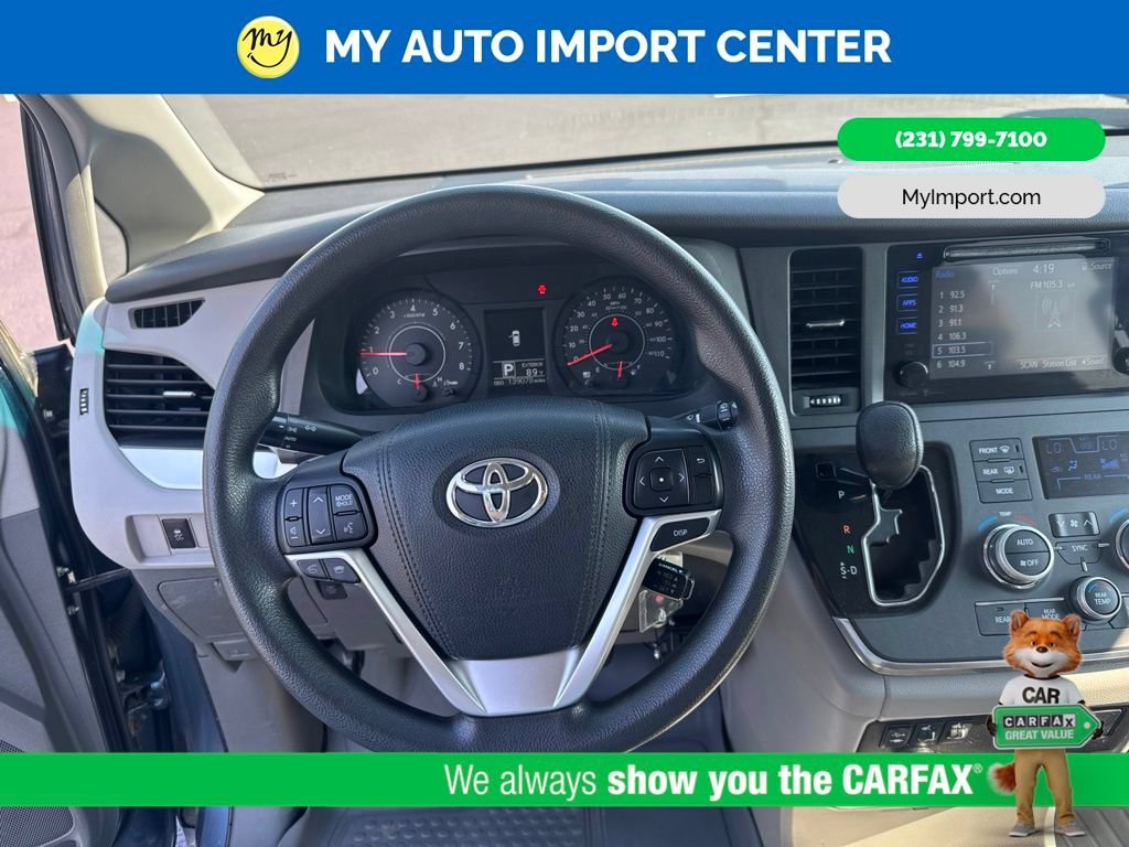 Used 2015 Toyota Sienna LE FWD image 15