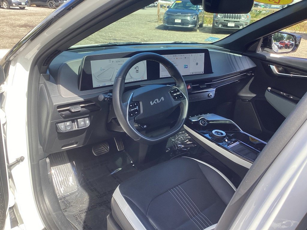 Certified 2023 Kia EV6 GT-Line AWD/4WD image 14