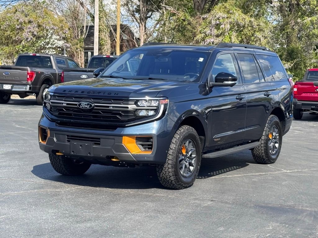 Used 2025 Ford Expedition Tremor video 2