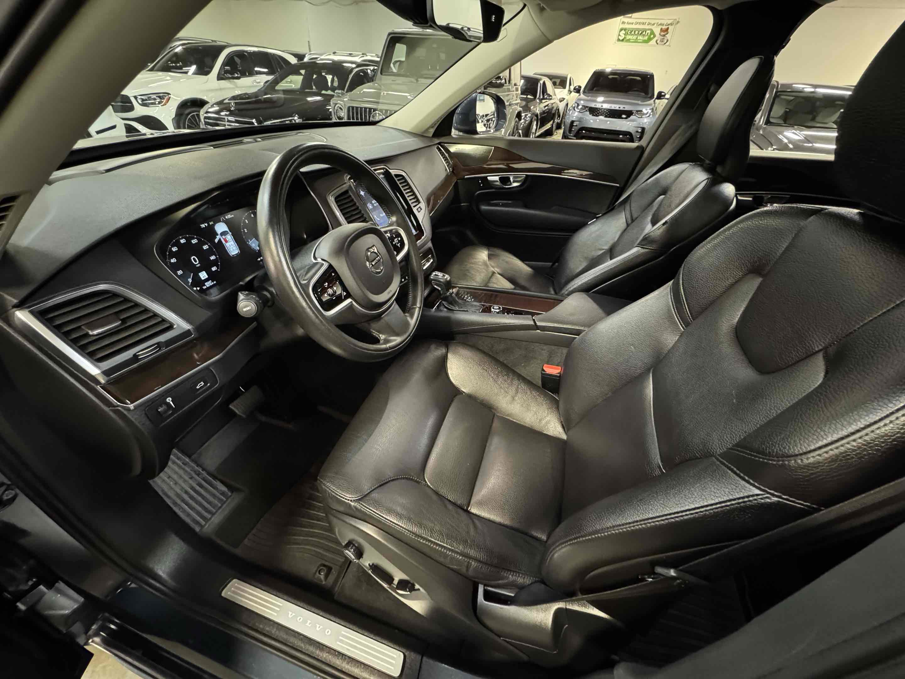 Used 2019 Volvo XC90 T6 Momentum w/ Advanced Package image 44