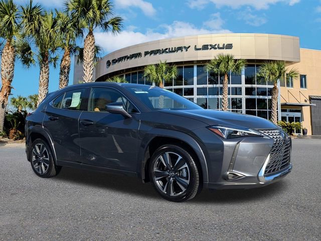 Used 2026 Lexus UX 300h FWD w/ Accessory Package (2T) video 2