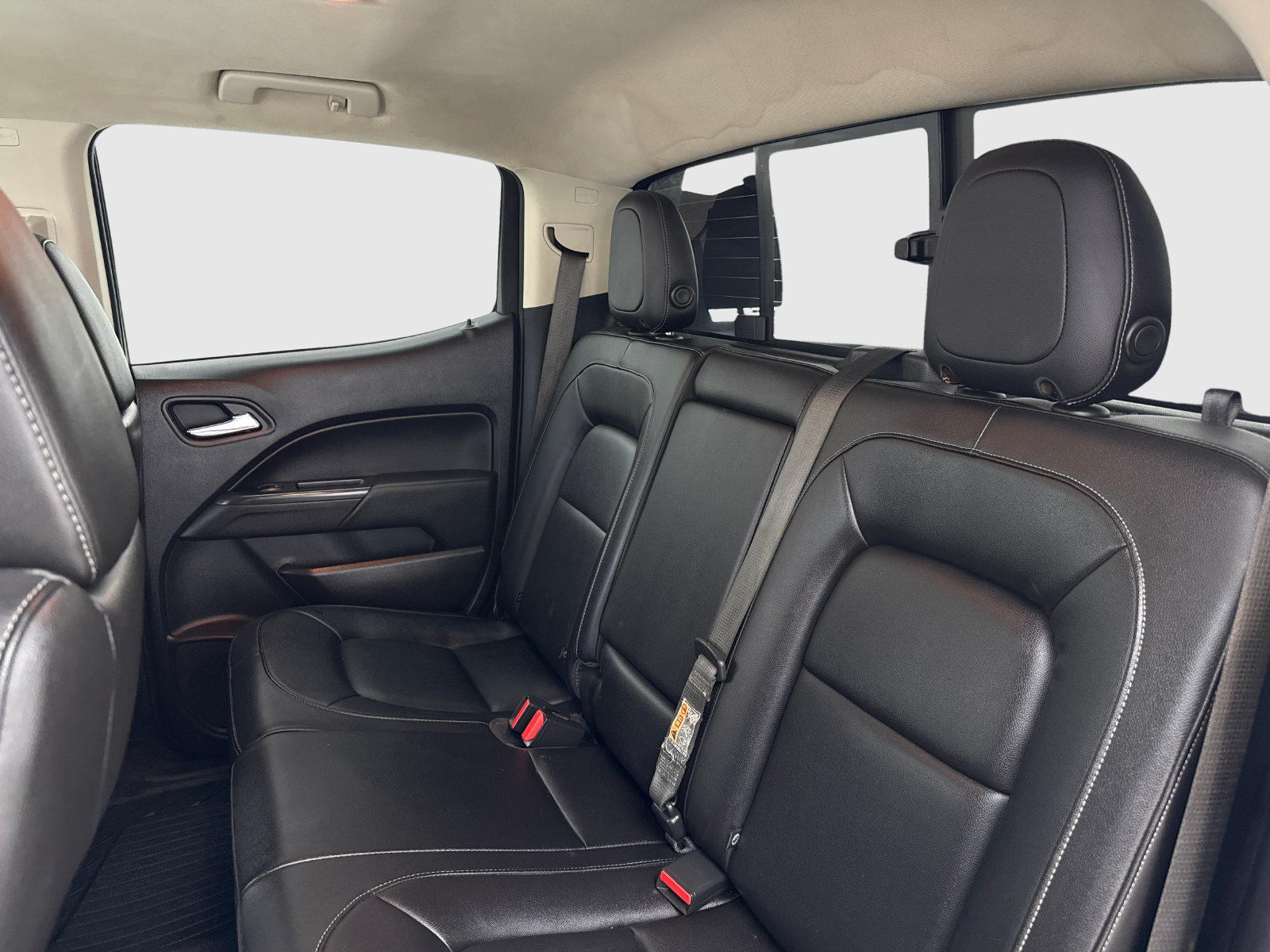 Used 2019 Chevrolet Colorado ZR2 w/ ZR2 Dusk Special Edition AWD/4WD image 35