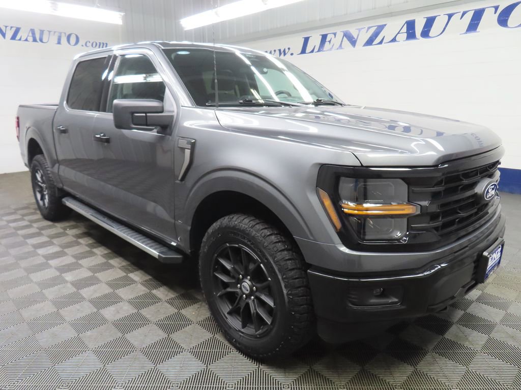 Used 2025 Ford F150 XLT w/ Equipment Group 301A Standard AWD/4WD image 3