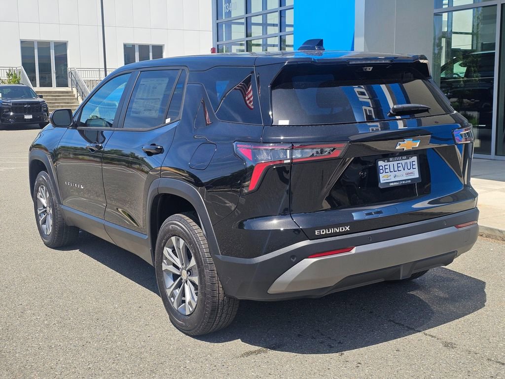 New 2026 Chevrolet Equinox LT w/ Safety and Technology Package FWD image 3