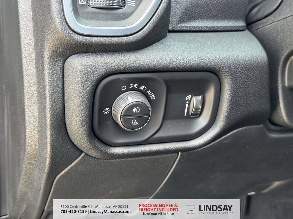 New 2026 RAM 3500 Big Horn AWD/4WD image 26