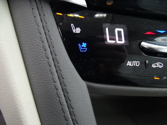 Certified 2024 Cadillac XT6 Premium Luxury w/ Technology Package AWD/4WD image 15