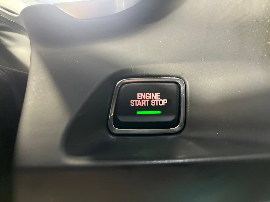 Used 2022 Chevrolet Camaro LT RWD image 24
