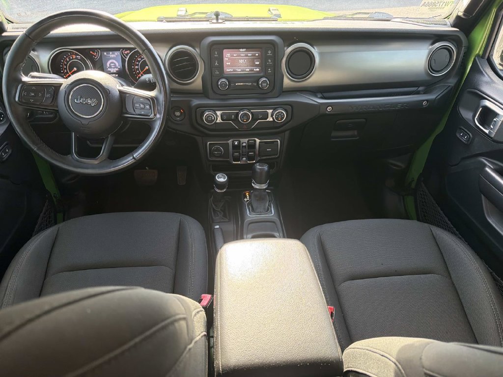 Used 2019 Jeep Wrangler Unlimited Sport S AWD/4WD image 16