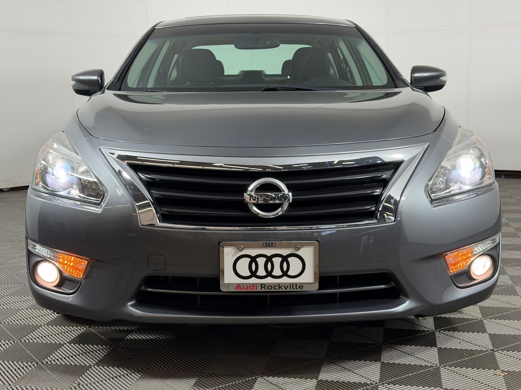 Used 2015 Nissan Altima 3.5 SL FWD image 6