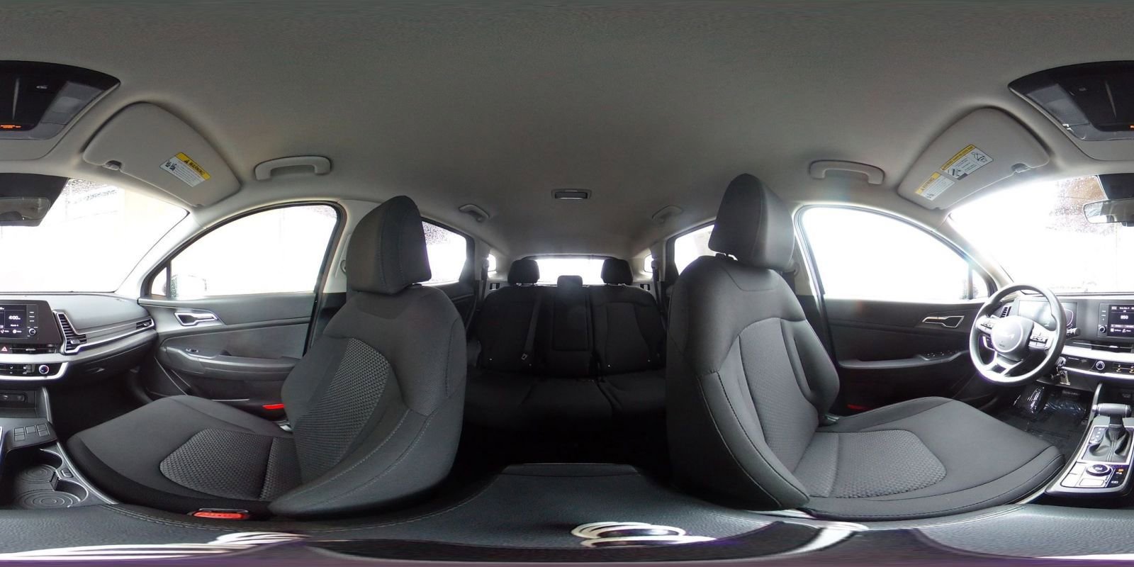 Used 2025 Kia Sportage LX image 42