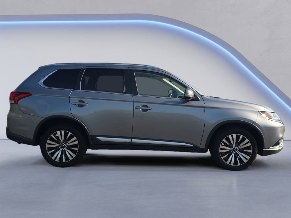 Used 2019 Mitsubishi Outlander SEL image 6