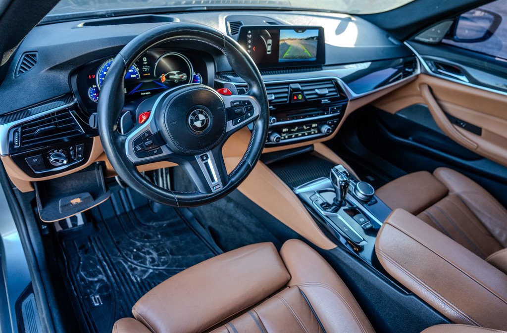 Used 2018 BMW 540i w/ M Sport Package RWD image 14