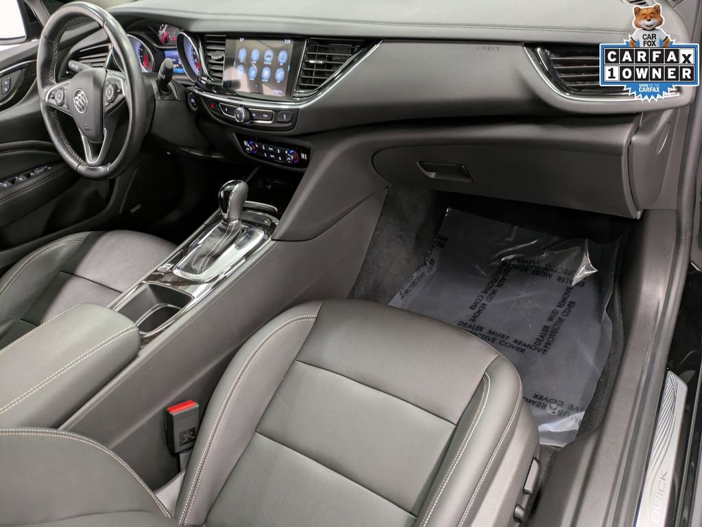 Used 2018 Buick Regal Essence w/ Driver Confidence Package #1 image 29