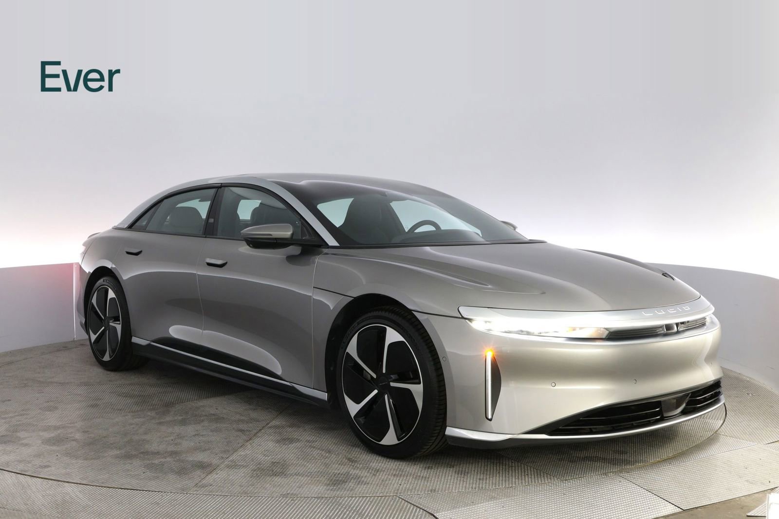 Used 2023 Lucid Air Touring image 13