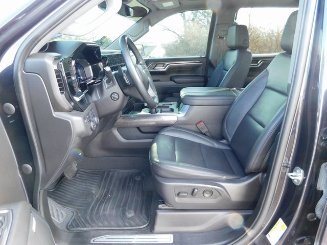 Used 2023 Chevrolet Silverado 1500 LTZ w/ LTZ Convenience Package II image 19