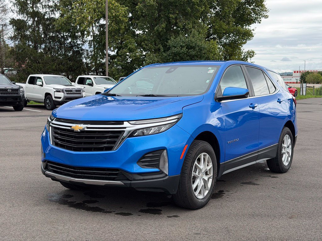 Used 2024 Chevrolet Equinox LT AWD/4WD image 2