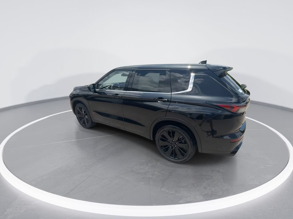 New 2026 Mitsubishi Outlander LE FWD image 6