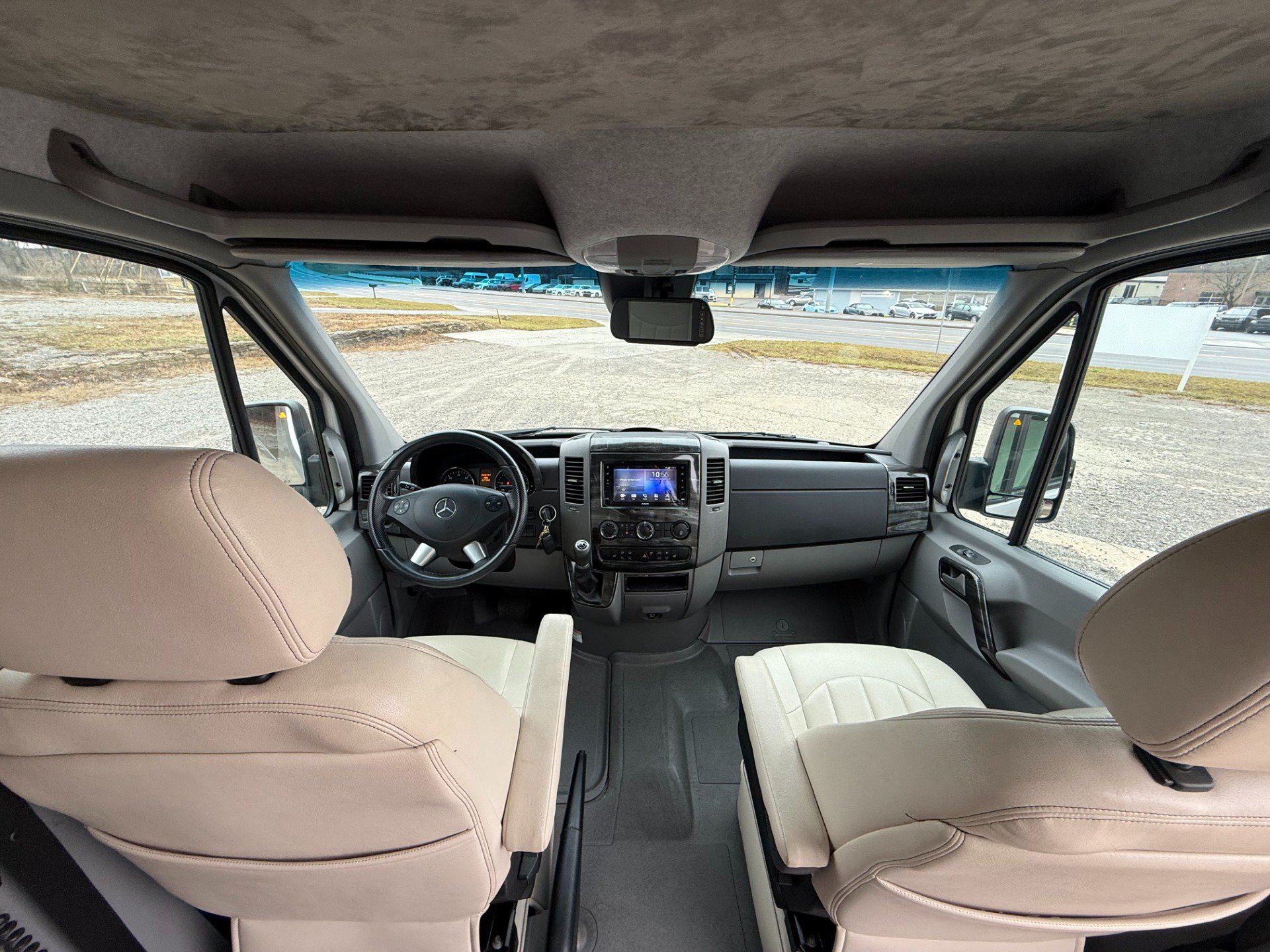 Used 2017 Mercedes-Benz Sprinter 3500 image 18