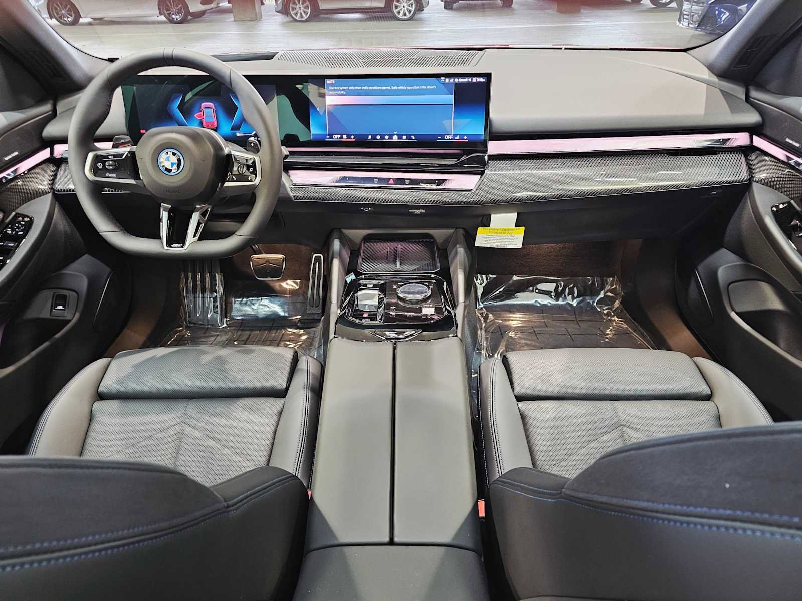 New 2026 BMW 550e xDrive w/ Premium Package image 10