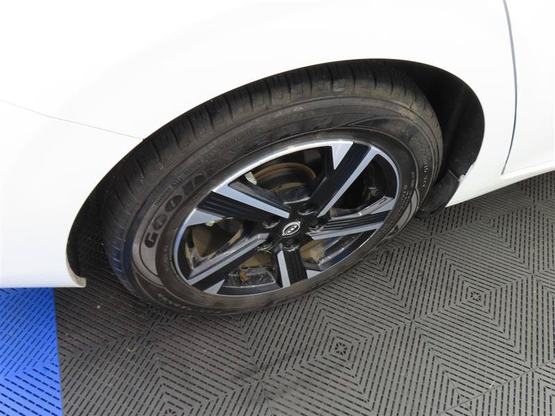 Used 2025 Nissan Sentra SV FWD image 8