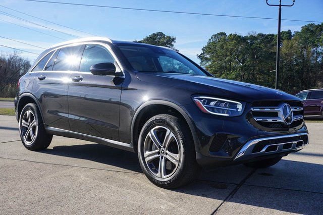 Used 2022 Mercedes-Benz GLC 300 image 2