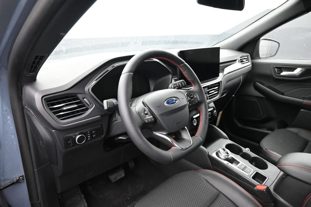 New 2026 Ford Escape ST-Line w/ Tech Pack #1 AWD/4WD image 15