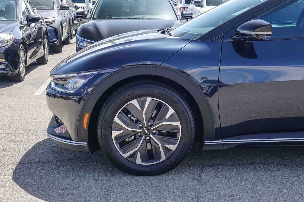 Certified 2024 Kia EV6 Light AWD/4WD image 9