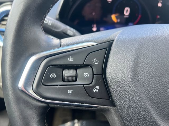 Certified 2024 Chevrolet Trax LT w/ Sunroof Package FWD image 25