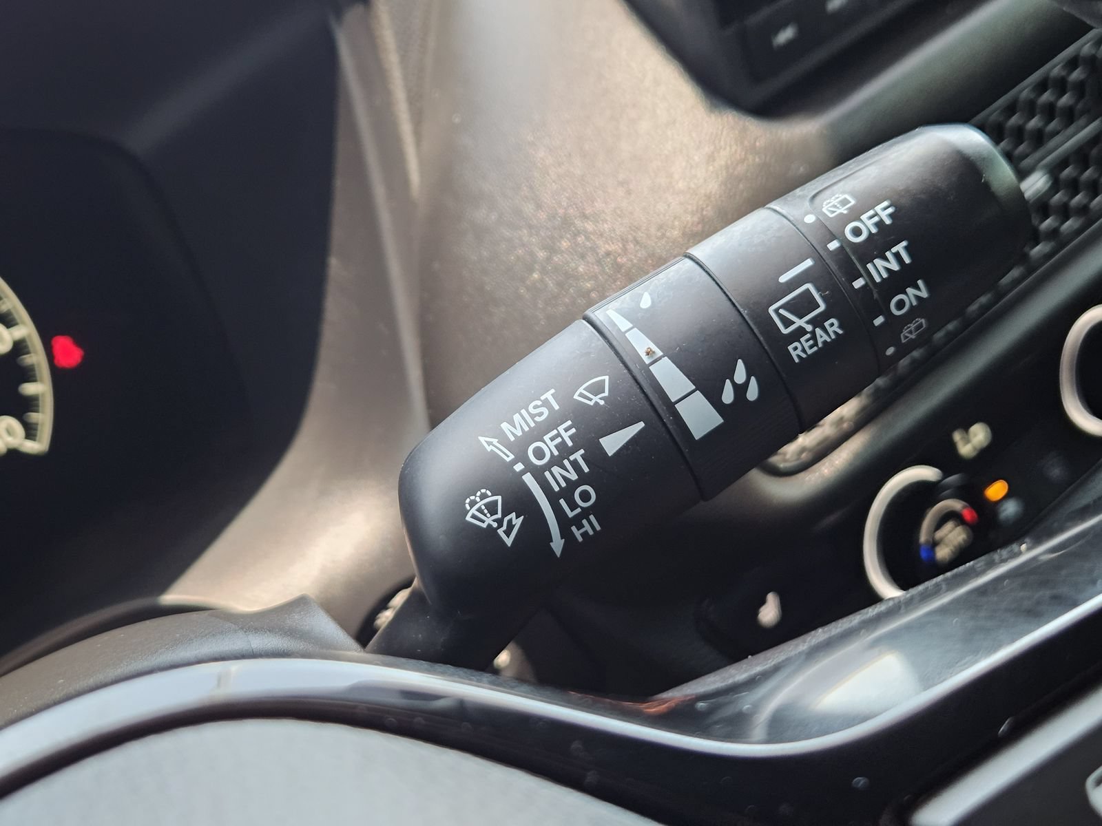 Used 2024 Honda HR-V Sport image 28