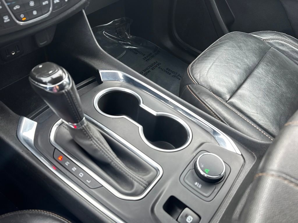 Used 2020 Chevrolet Traverse LT image 23