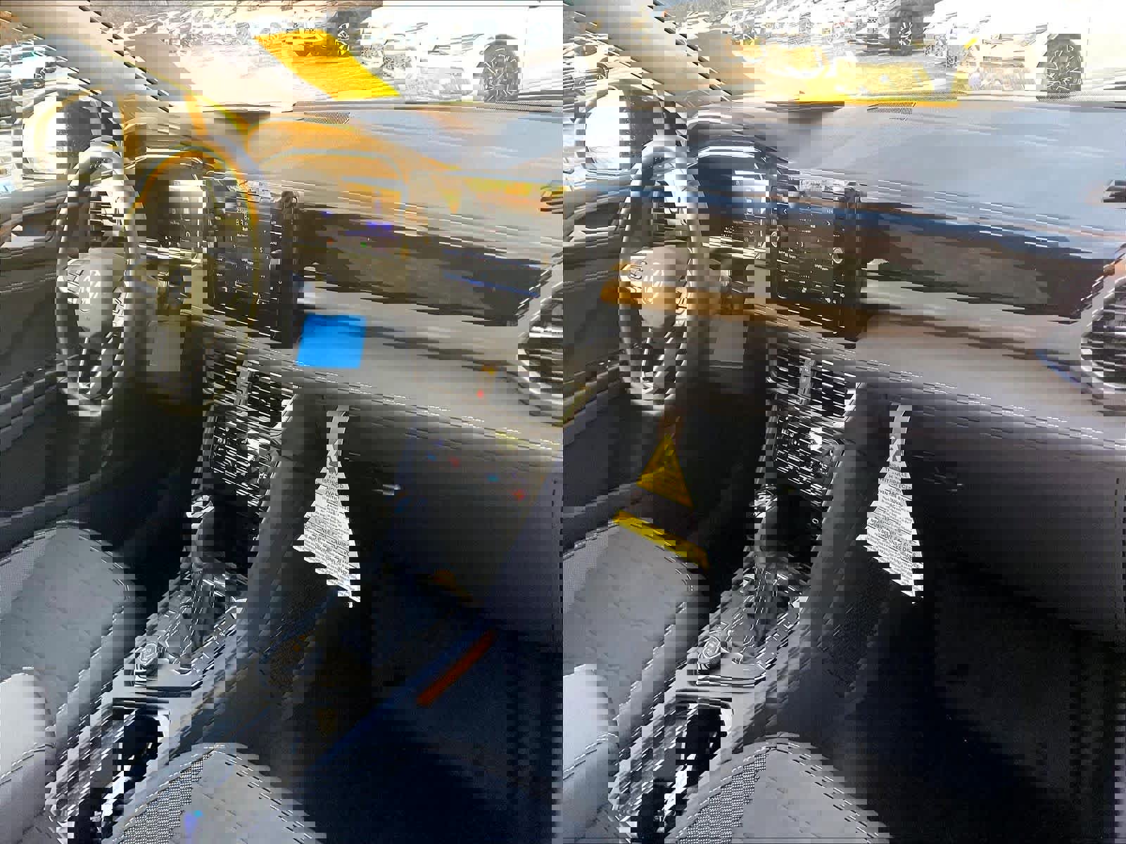 New 2026 Volkswagen Taos SE image 10