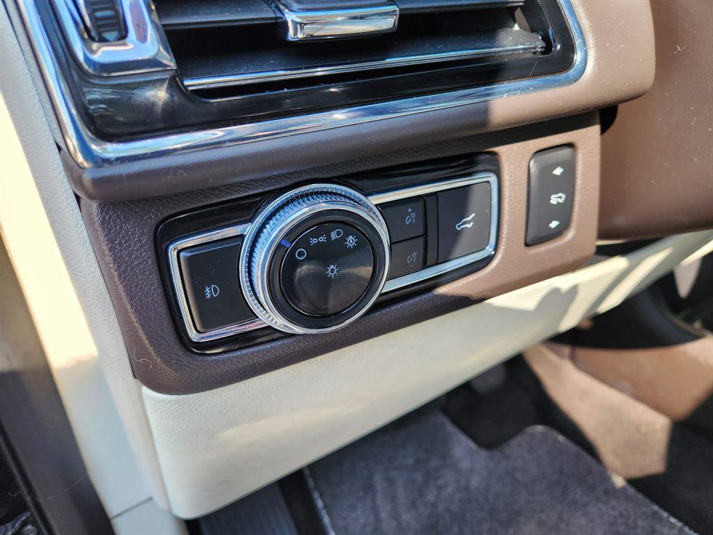 Certified 2021 Lincoln Navigator Black Label image 36