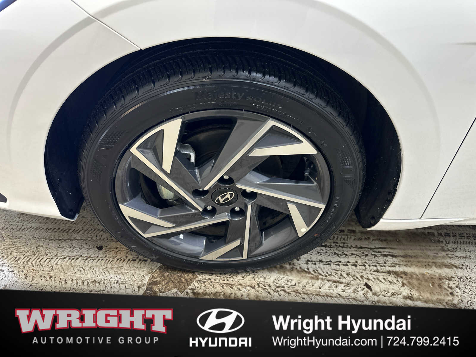 Certified 2025 Hyundai Elantra Sport image 8