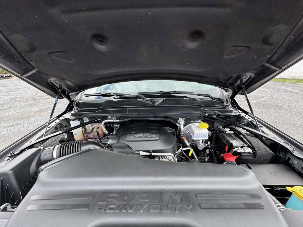 Used 2024 RAM 2500 Big Horn w/ Level 2 Equipment Group AWD/4WD image 13