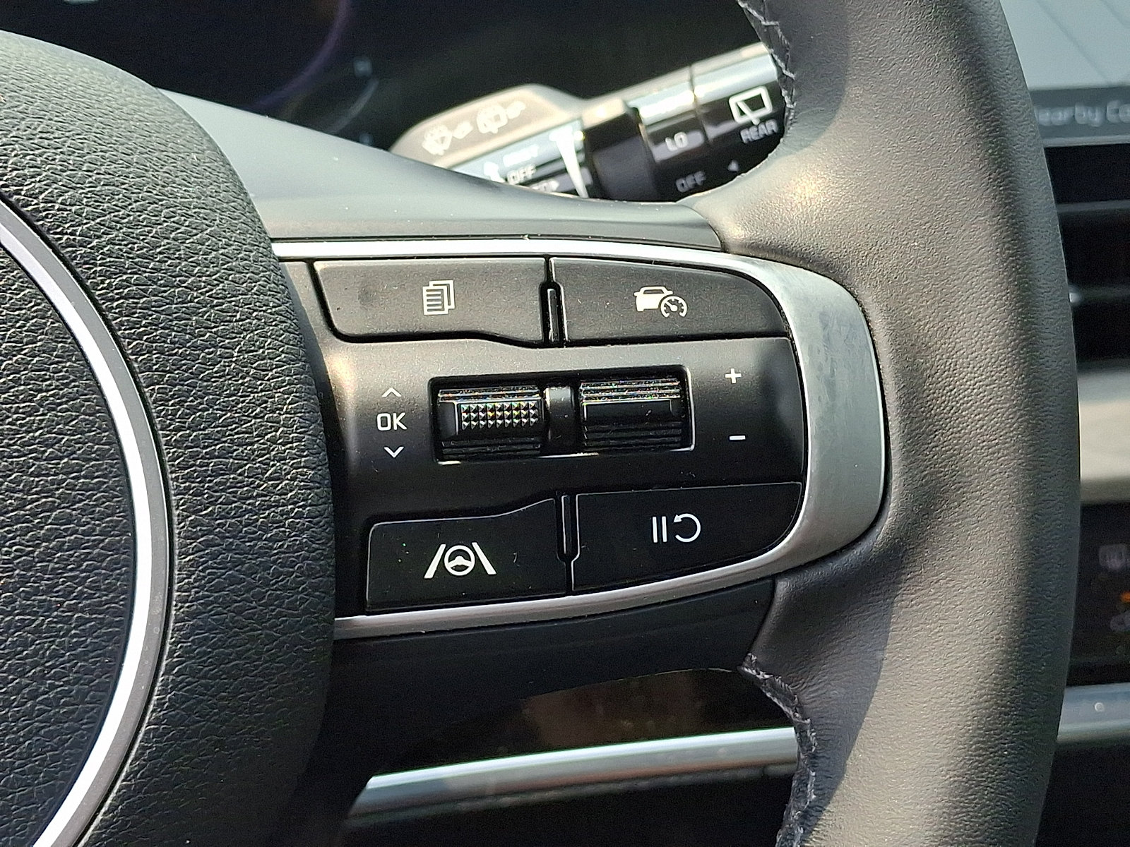 Certified 2024 Kia Sportage X-Line w/ X-Line Premium Package AWD/4WD image 24