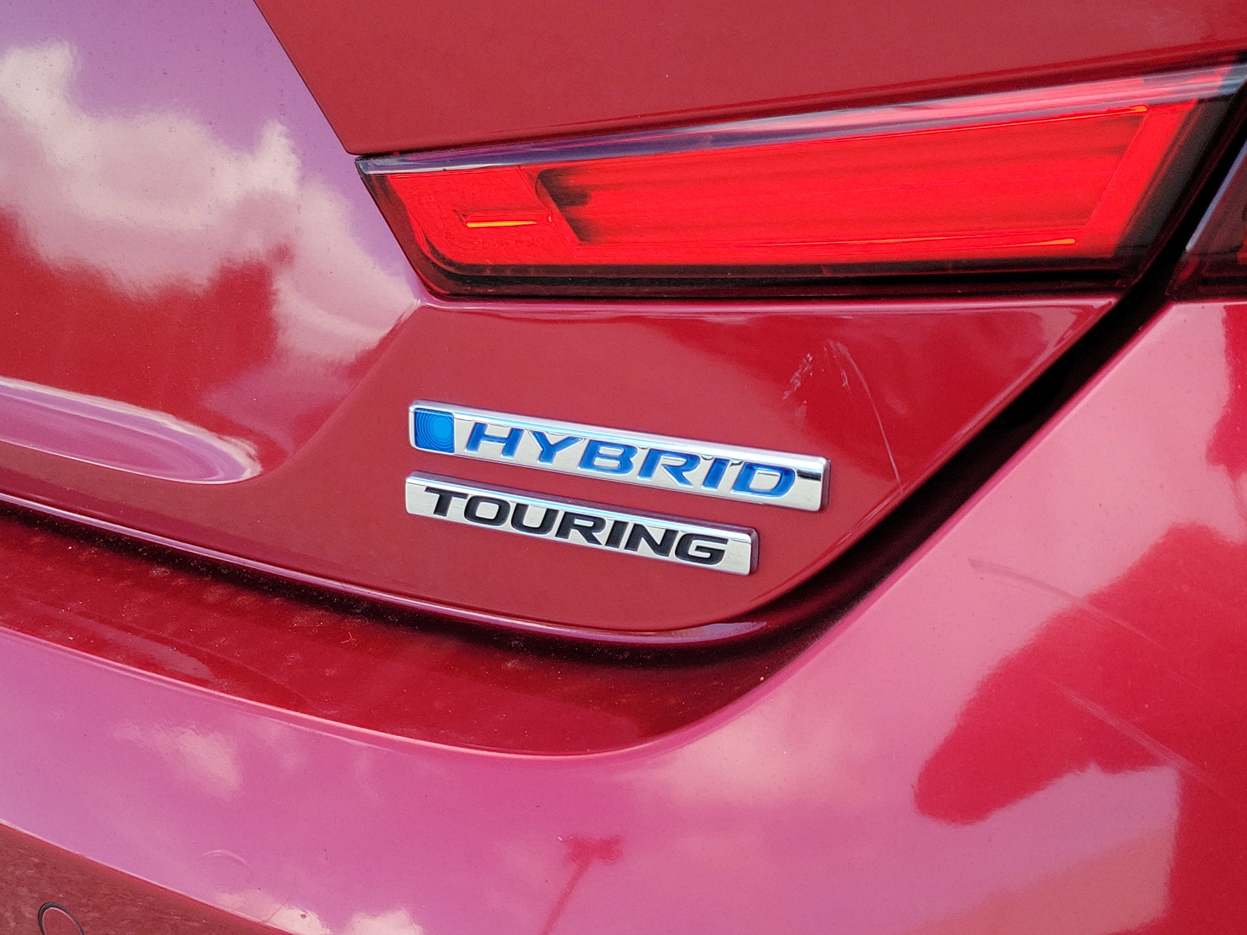 Used 2019 Honda Accord Touring image 11