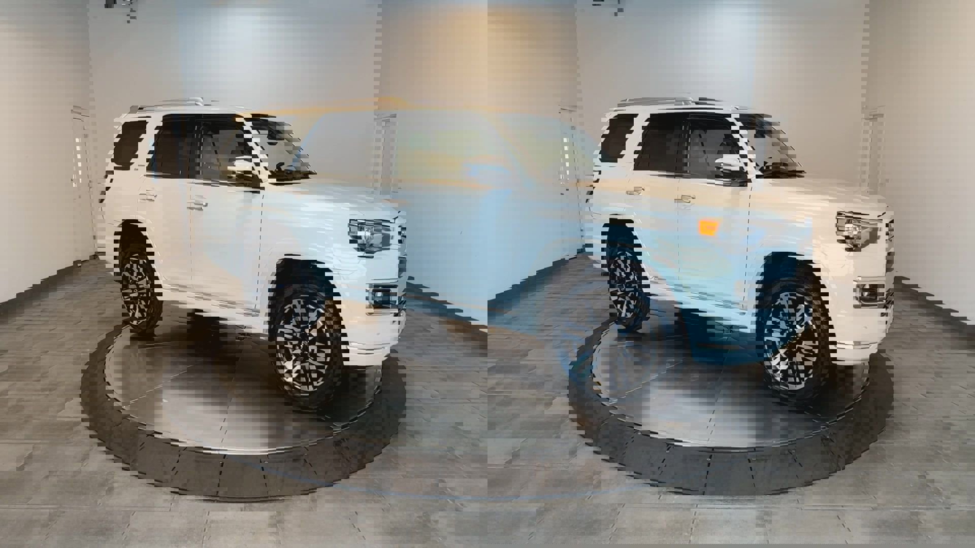 Used 2019 Toyota 4Runner Limited image 2