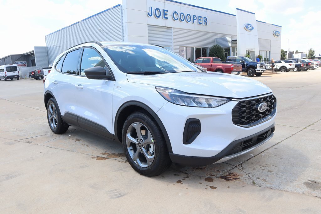 New 2025 Ford Escape ST-Line w/ Tech Pack #1