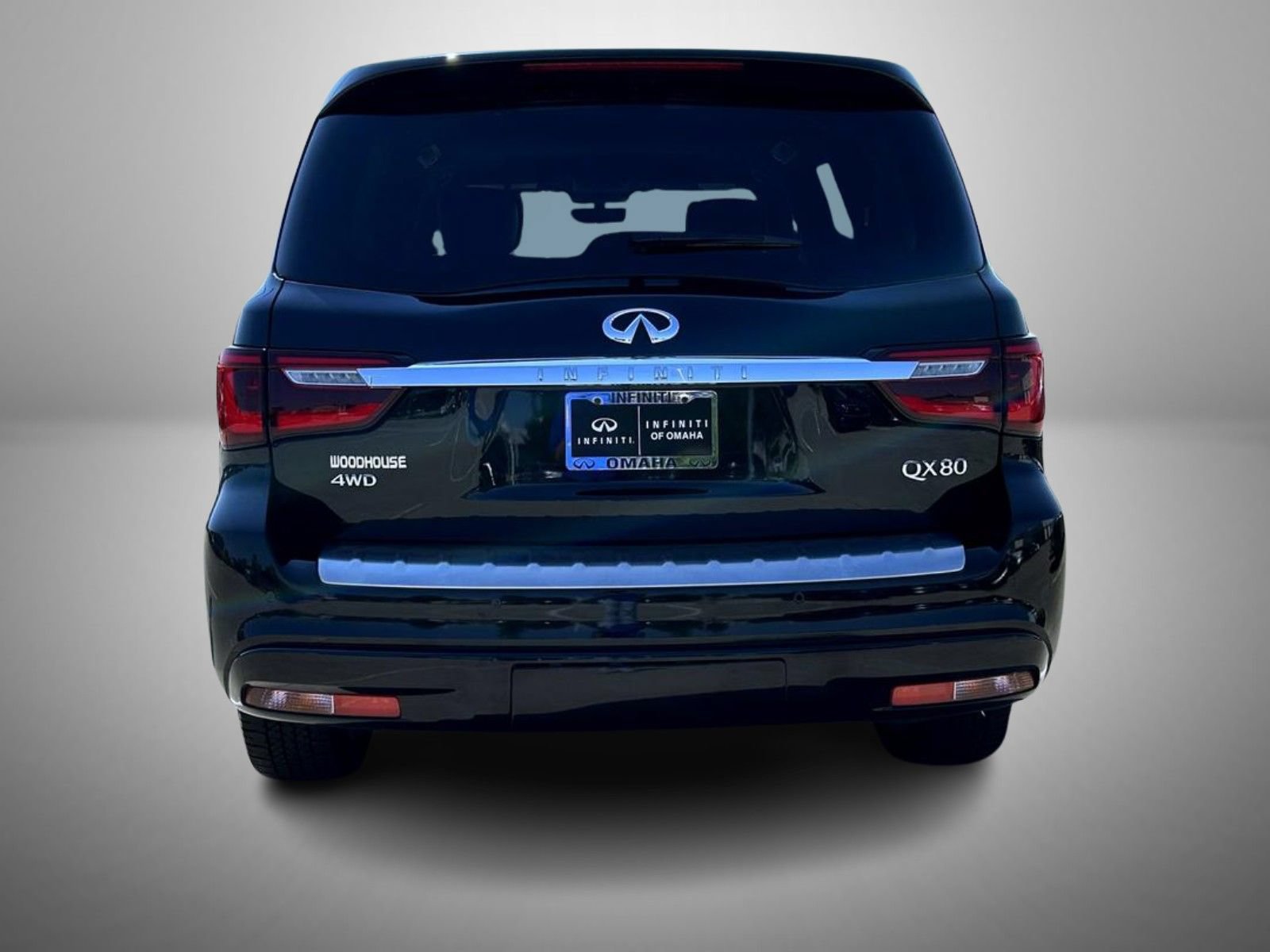 Certified 2023 INFINITI QX80 Sensory w/ All-Season Package AWD/4WD image 6