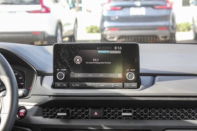 Used 2023 Honda Accord EX image 18