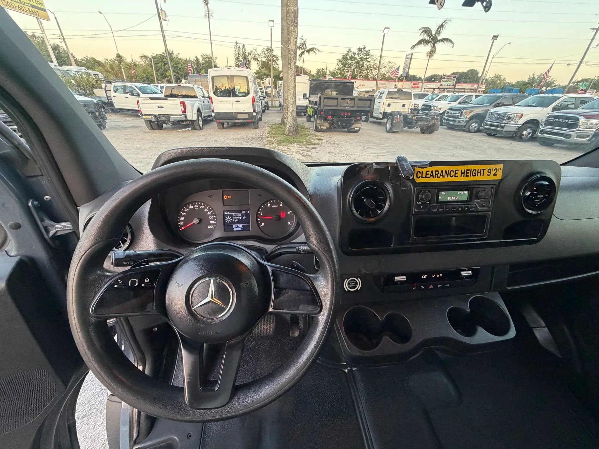 Used 2019 Mercedes-Benz Sprinter 144 image 12