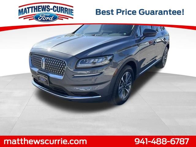 Used 2023 Lincoln Nautilus FWD w/ Premium Package image 7