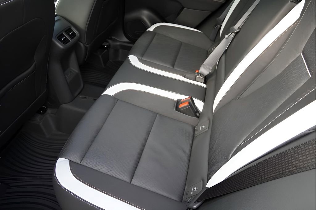 New 2026 Buick Envision Sport Touring image 28