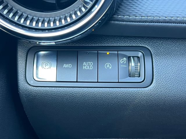 Used 2026 Chevrolet Equinox LT AWD/4WD image 17