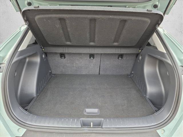 Used 2025 Hyundai Kona SEL FWD image 6