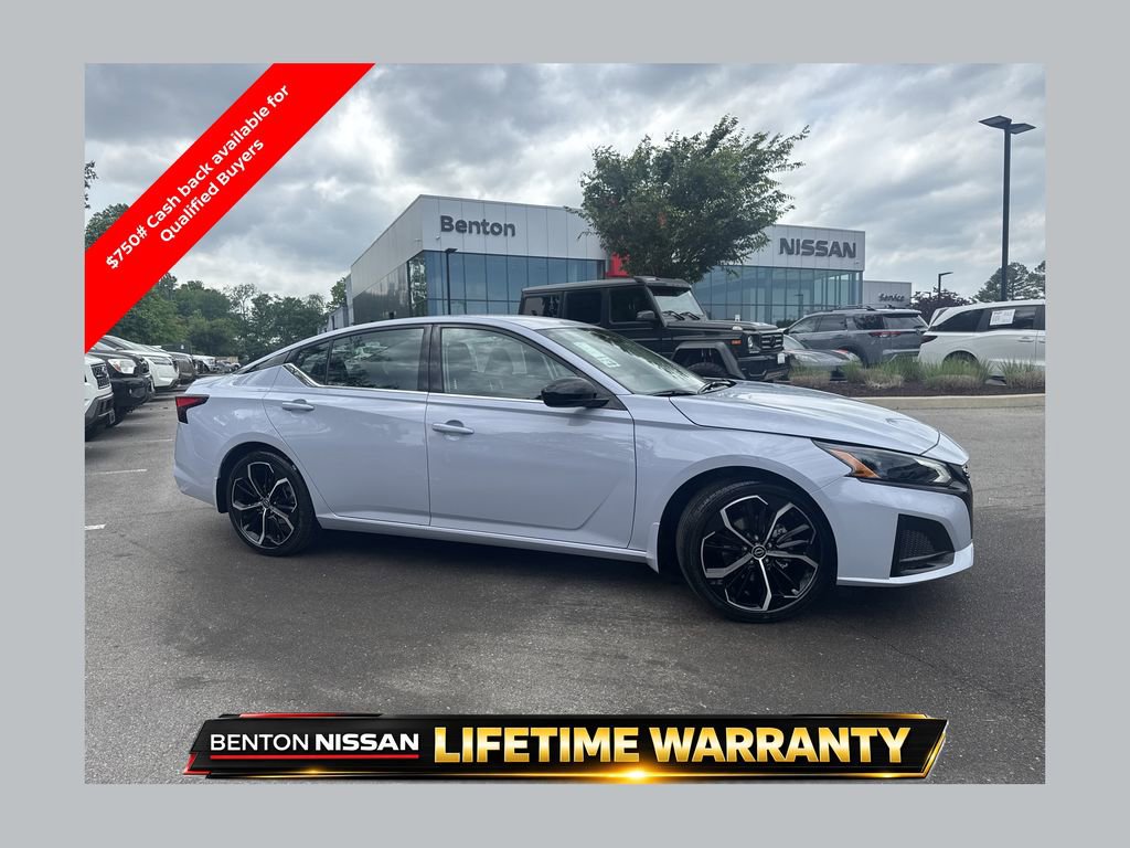 New 2026 Nissan Altima 2.5 SR FWD image 1