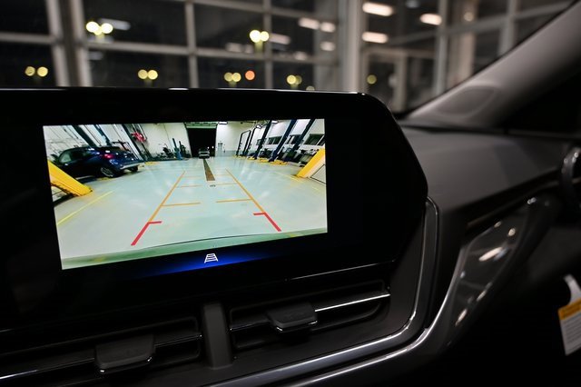 New 2026 Chevrolet Trax ACTIV w/ Sunroof Package image 16